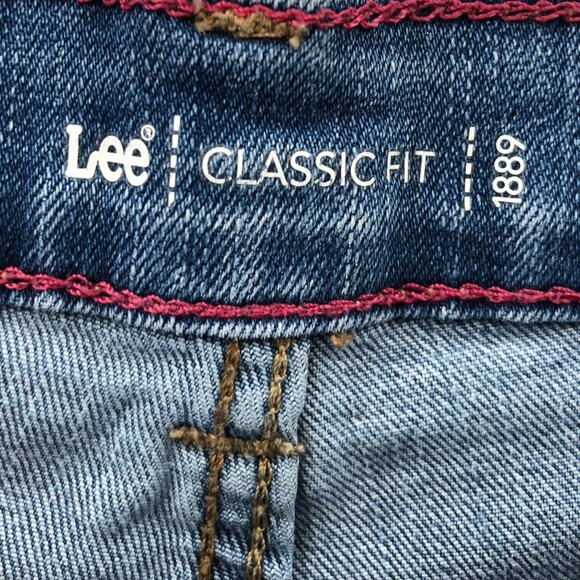 Lee Women's Jeans Size 14 Classic Fit 1889 Blue Denim Straight Leg Classic Casua - Picture 3 of 14